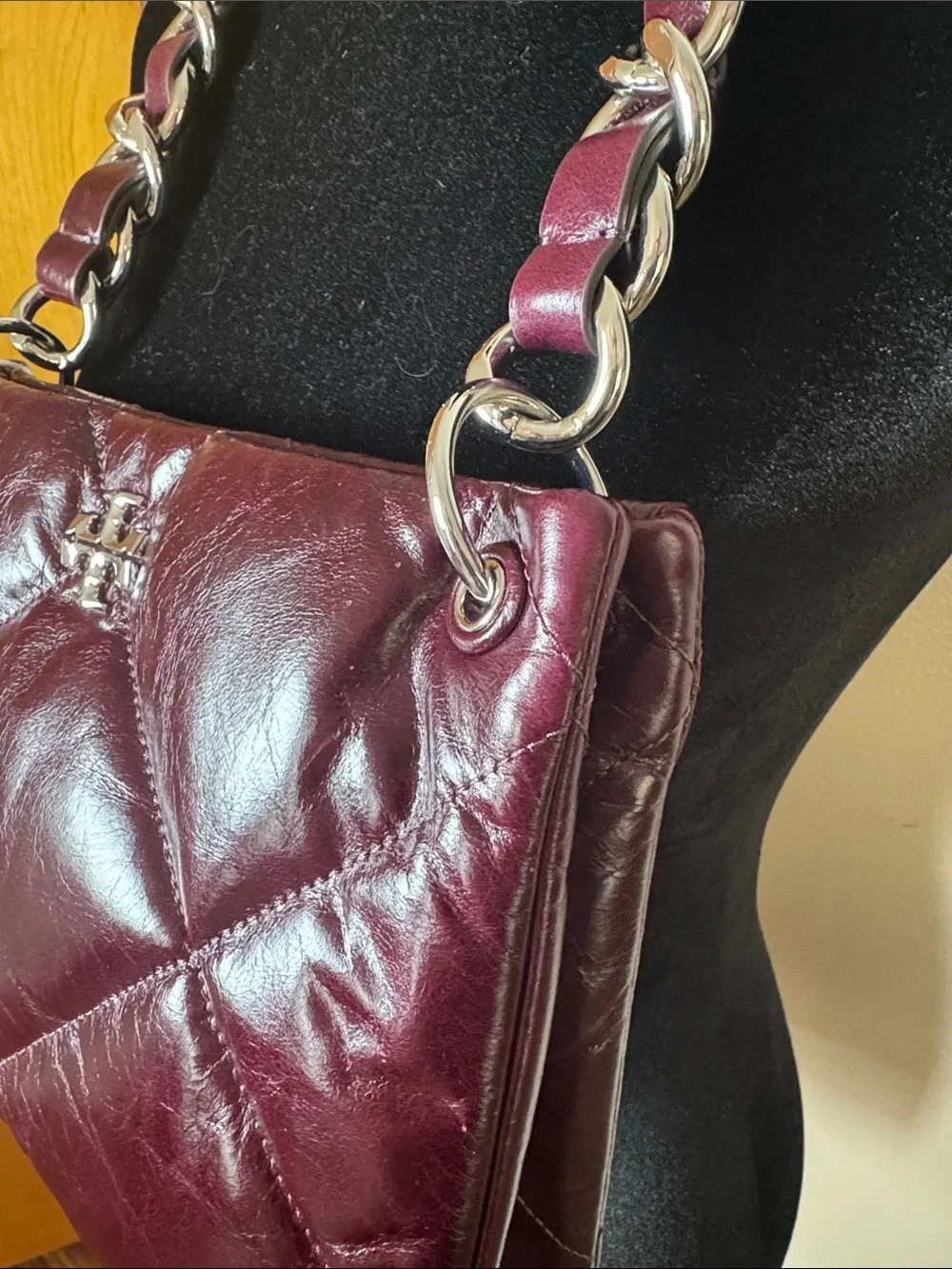 Tory Burch Quilted Shoulder Bag - Burgundy